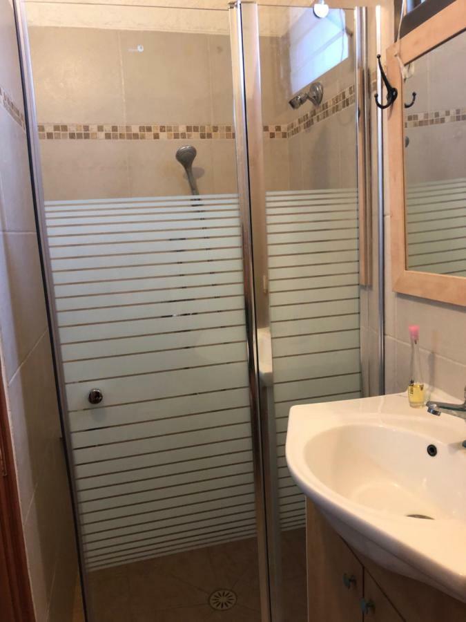 Отель Star Guest- House Or Yehuda Экстерьер фото